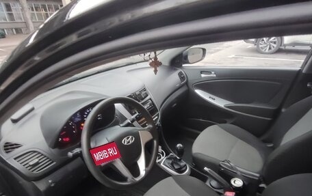 Hyundai Solaris II рестайлинг, 2014 год, 500 000 рублей, 14 фотография