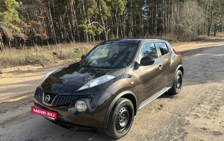 Nissan Juke II, 2011 год, 1 020 000 рублей, 2 фотография