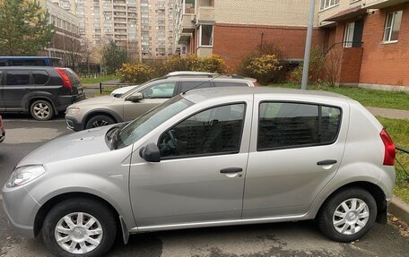 Renault Sandero I, 2014 год, 620 000 рублей, 1 фотография
