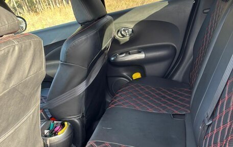 Nissan Juke II, 2011 год, 1 020 000 рублей, 17 фотография