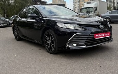 Toyota Camry, 2019 год, 2 800 000 рублей, 1 фотография