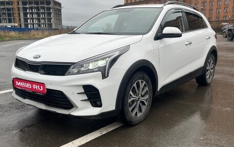 KIA Rio IV, 2021 год, 1 990 000 рублей, 2 фотография