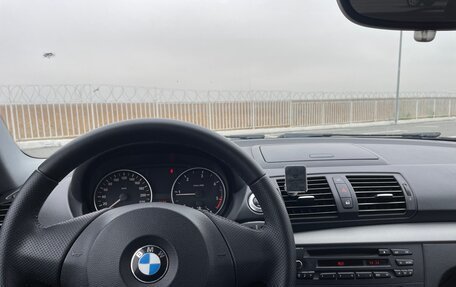 BMW 1 серия, 2009 год, 870 000 рублей, 6 фотография