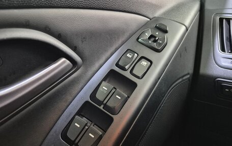 Hyundai ix35 I рестайлинг, 2013 год, 1 131 000 рублей, 18 фотография