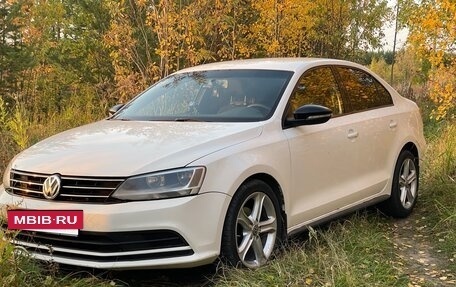Volkswagen Jetta VI, 2015 год, 880 000 рублей, 3 фотография