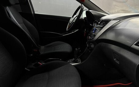 Hyundai Solaris II рестайлинг, 2015 год, 699 777 рублей, 11 фотография