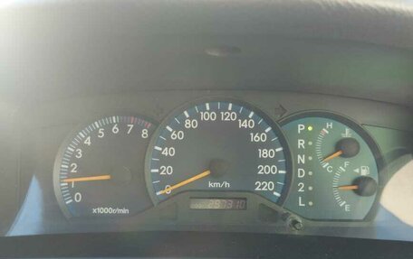 Toyota Corolla, 2002 год, 22 фотография