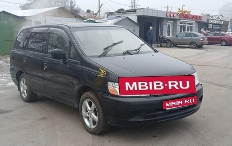Nissan Bassara, 2003 год, 480 000 рублей, 2 фотография