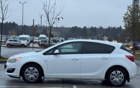 Opel Astra J, 2014 год, 670 000 рублей, 5 фотография