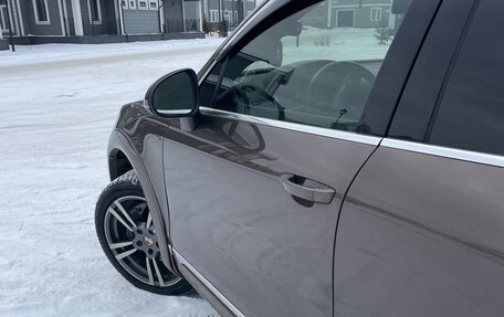 Volkswagen Touareg III, 2010 год, 1 750 000 рублей, 2 фотография