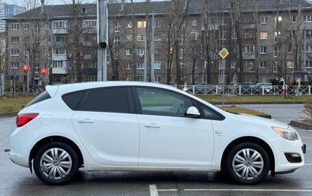 Opel Astra J, 2014 год, 670 000 рублей, 6 фотография