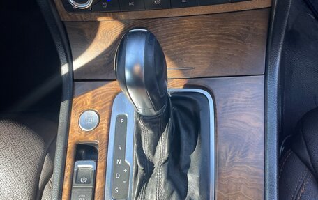 Volkswagen Touareg III, 2010 год, 1 750 000 рублей, 23 фотография