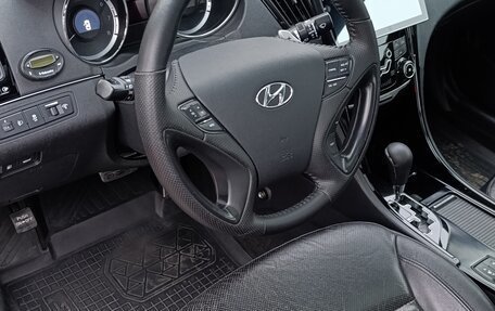 Hyundai Sonata VI, 2011 год, 1 405 000 рублей, 7 фотография