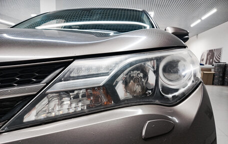 Toyota RAV4, 2014 год, 1 691 000 рублей, 21 фотография