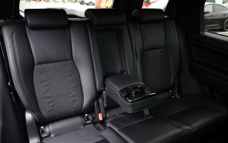 Land Rover Discovery Sport I рестайлинг, 2018 год, 2 550 000 рублей, 28 фотография