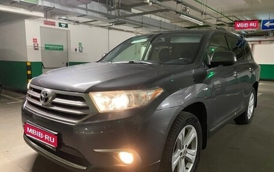 Toyota Highlander III, 2013 год, 1 650 000 рублей, 1 фотография