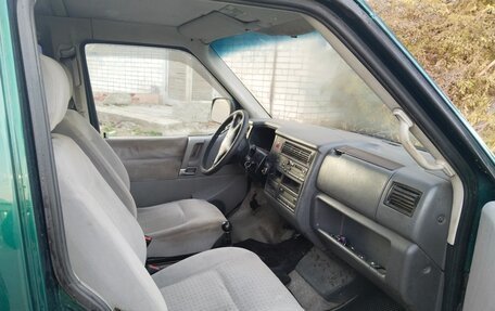 Volkswagen Multivan T4, 2000 год, 850 000 рублей, 10 фотография