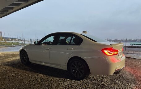 BMW 3 серия, 2015 год, 1 900 000 рублей, 5 фотография