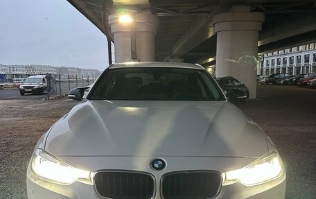 BMW 3 серия, 2015 год, 1 900 000 рублей, 2 фотография