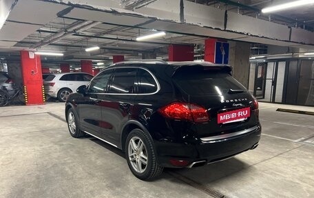 Porsche Cayenne III, 2011 год, 2 590 000 рублей, 7 фотография