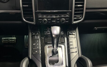 Porsche Cayenne III, 2011 год, 2 590 000 рублей, 11 фотография