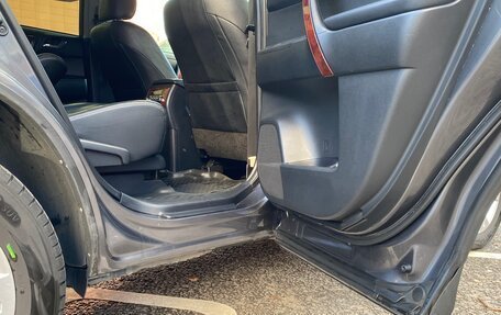 Toyota Highlander III, 2013 год, 1 650 000 рублей, 16 фотография