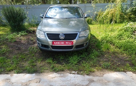 Volkswagen Passat B6, 2007 год, 480 000 рублей, 3 фотография