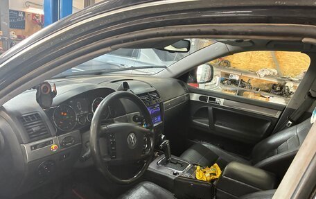 Volkswagen Touareg III, 2008 год, 1 000 000 рублей, 7 фотография