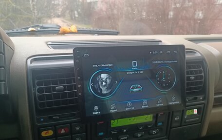 Land Rover Discovery III, 2000 год, 600 000 рублей, 13 фотография