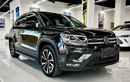 Volkswagen Tharu, 2022 год, 1 700 000 рублей, 8 фотография