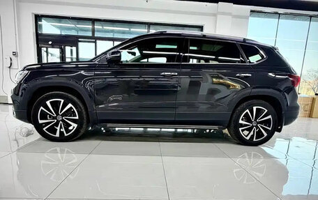 Volkswagen Tharu, 2022 год, 1 700 000 рублей, 3 фотография