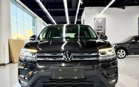 Volkswagen Tharu, 2022 год, 1 700 000 рублей, 2 фотография