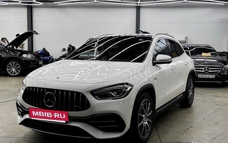 Mercedes-Benz GLA AMG, 2022 год, 5 800 000 рублей, 2 фотография
