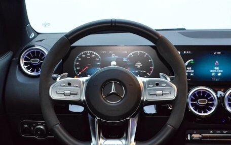 Mercedes-Benz GLA AMG, 2022 год, 5 800 000 рублей, 13 фотография