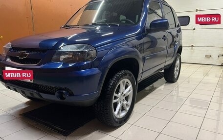 Chevrolet Niva I рестайлинг, 2017 год, 960 000 рублей, 4 фотография