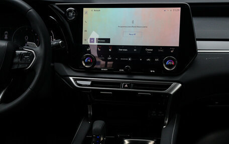 Lexus RX IV рестайлинг, 2023 год, 7 550 000 рублей, 13 фотография