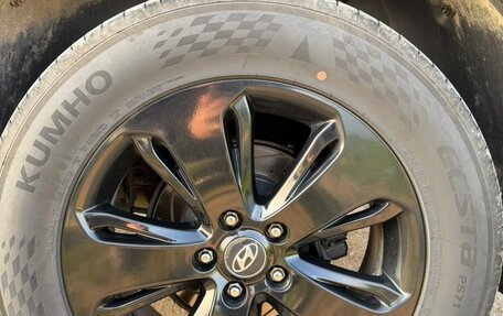 Hyundai Santa Fe III рестайлинг, 2011 год, 1 800 000 рублей, 5 фотография