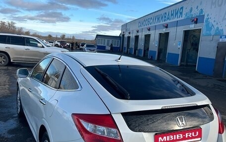 Honda Crosstour I рестайлинг, 2012 год, 1 800 000 рублей, 8 фотография