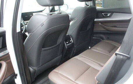 Chery Tiggo 8 Pro, 2021 год, 1 645 000 рублей, 23 фотография