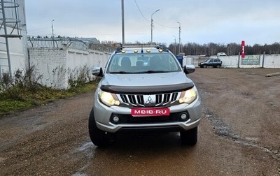 Mitsubishi L200 IV рестайлинг, 2015 год, 2 100 000 рублей, 1 фотография