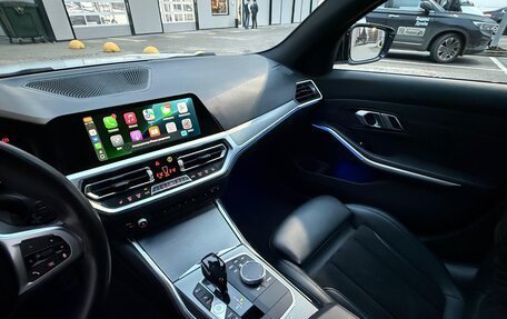 BMW 3 серия, 2019 год, 3 100 000 рублей, 11 фотография