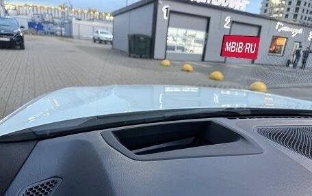 BMW 3 серия, 2019 год, 3 100 000 рублей, 12 фотография