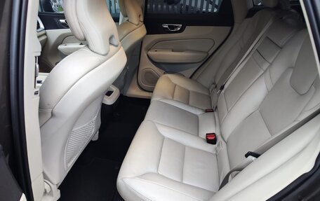 Volvo XC60 II, 2018 год, 2 850 000 рублей, 11 фотография