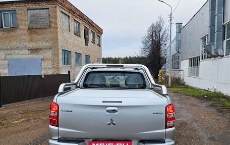 Mitsubishi L200 IV рестайлинг, 2015 год, 2 100 000 рублей, 7 фотография