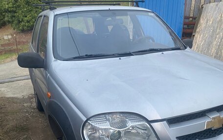 Chevrolet Niva I рестайлинг, 2010 год, 450 000 рублей, 6 фотография