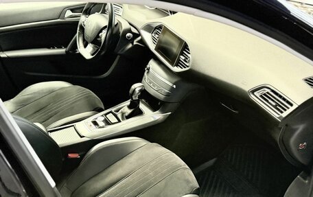 Peugeot 308 II, 2018 год, 1 480 000 рублей, 10 фотография