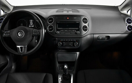 Volkswagen Golf Plus II, 2013 год, 930 000 рублей, 13 фотография