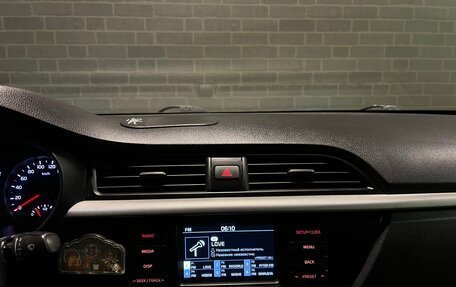 KIA Rio IV, 2018 год, 1 100 000 рублей, 12 фотография