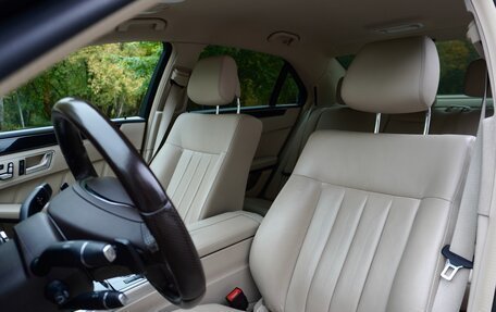 Mercedes-Benz E-Класс, 2014 год, 2 750 000 рублей, 28 фотография