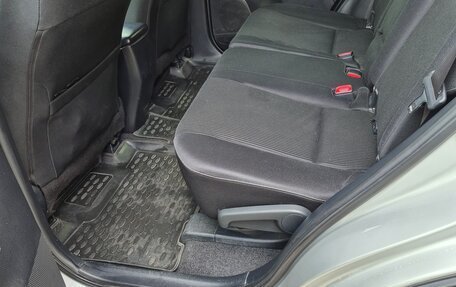 Toyota RAV4, 2014 год, 1 700 000 рублей, 8 фотография